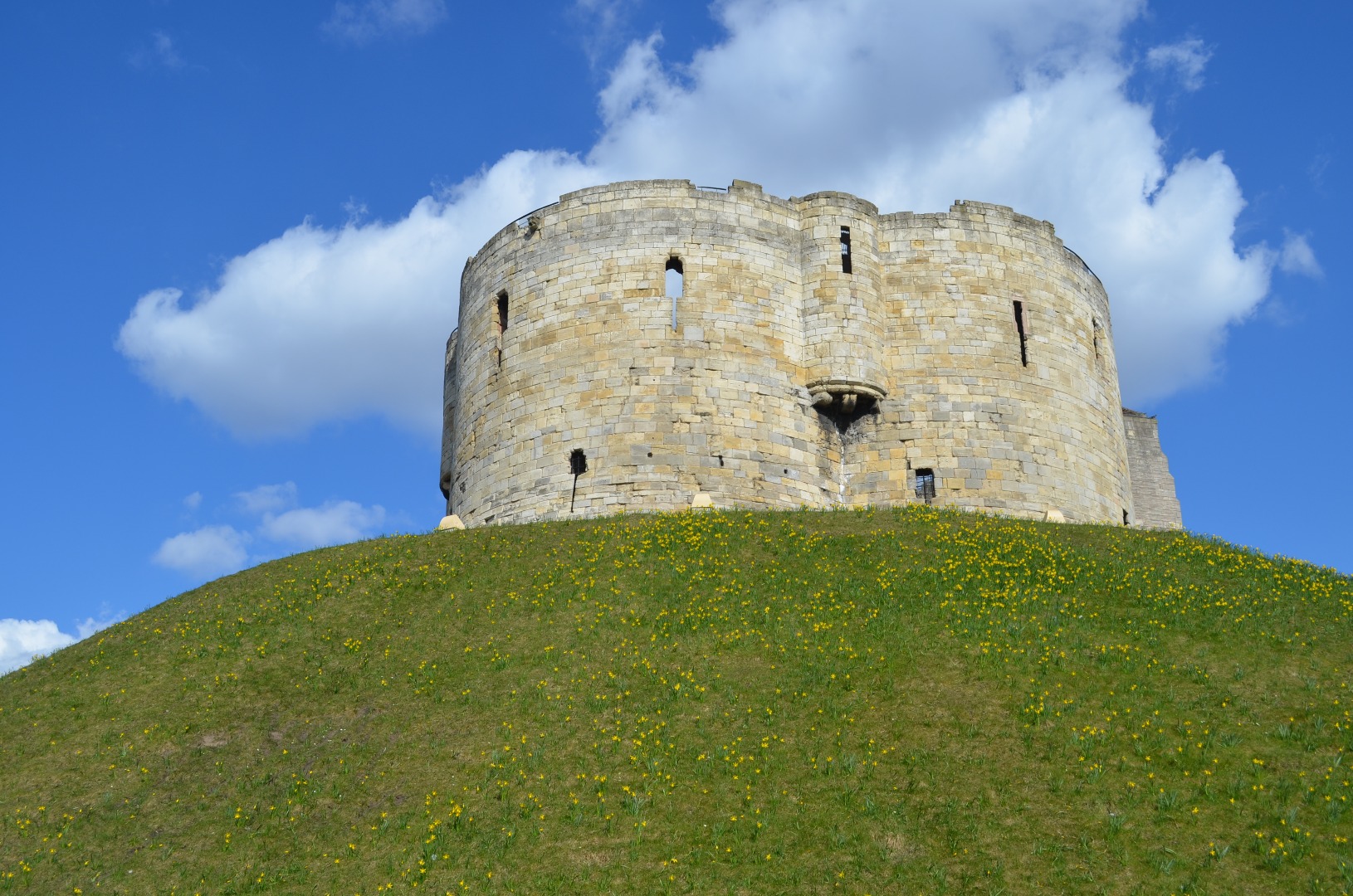 Photograph of Cliffords Tower in York where Robert Aske was executed